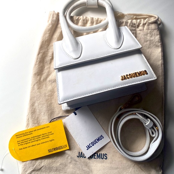Authentic Jacquemus Handbags - Picture 2 of 10
